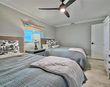 1250 Gulf Boulevard - Photo Thumbnail 31