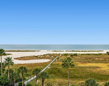 1250 Gulf Boulevard - Photo Thumbnail 46