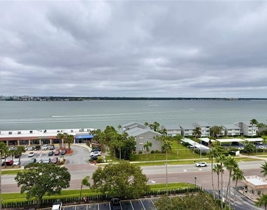 1250 Gulf Boulevard - Photo Thumbnail 36