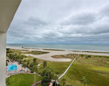 1250 Gulf Boulevard - Photo Thumbnail 3