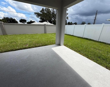 5820 27th Terrace E - Photo Thumbnail 27