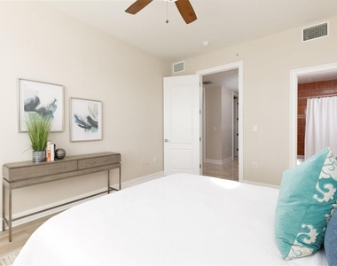 220 108th Avenue - Photo Thumbnail 45