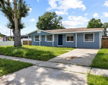 3505 Libby Loop - Photo Thumbnail 2