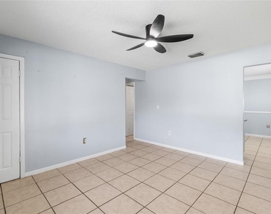 3505 Libby Loop - Photo Thumbnail 11