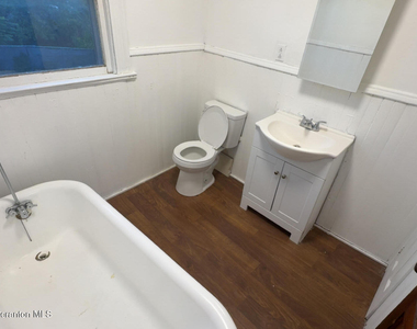 1222 Schlager Street - Photo Thumbnail 7
