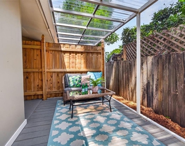 230 48th Avenue N - Photo Thumbnail 15