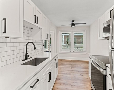 1153 34th Avenue N - Photo Thumbnail 1