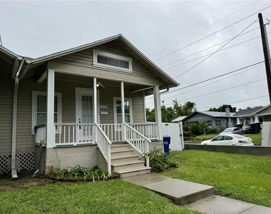 7101 N Taliaferro Avenue - Photo Thumbnail 1