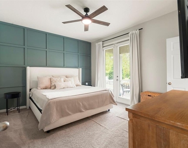 6320 Goldcoast Avenue - Photo Thumbnail 8