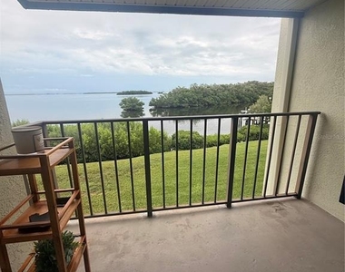 1515 Pinellas Bayway S - Photo Thumbnail 10