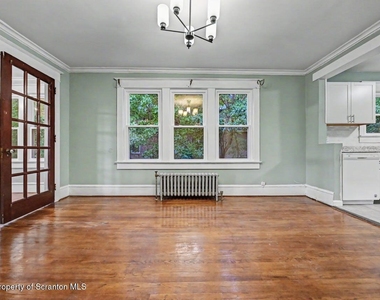 1518 Wyoming Avenue - Photo Thumbnail 6