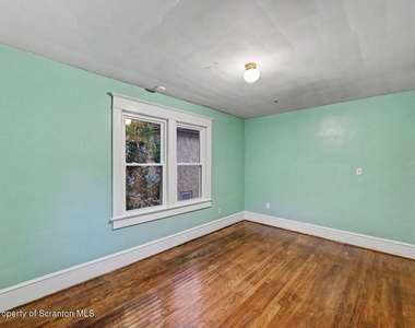 1518 Wyoming Avenue - Photo Thumbnail 32