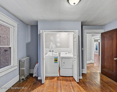 1518 Wyoming Avenue - Photo Thumbnail 30