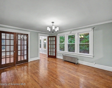 1518 Wyoming Avenue - Photo Thumbnail 10