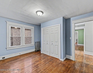 1518 Wyoming Avenue - Photo Thumbnail 29