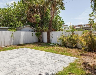 13148 3rd Street E - Photo Thumbnail 19