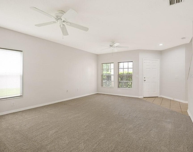 6349 Bridgecrest Drive - Photo Thumbnail 8