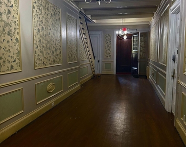 1140 Olive Street - Photo Thumbnail 8