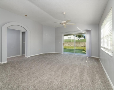 7608 Merchantville Circle - Photo Thumbnail 4