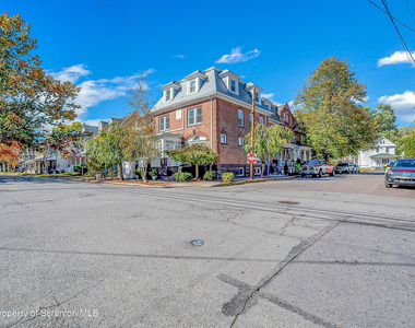 533 S Franklin Street - Photo Thumbnail 1