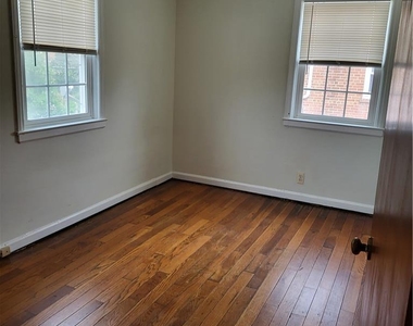 1523 S Jefferson Street - Photo Thumbnail 6