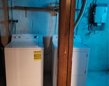 1523 S Jefferson Street - Photo Thumbnail 16