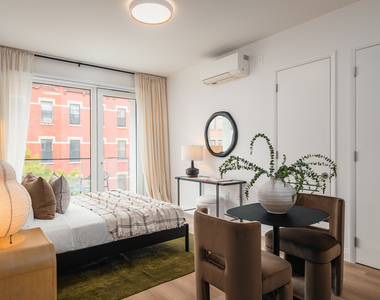 229 Wythe Ave - Photo Thumbnail 8