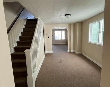 326 E Abbott Street - Photo Thumbnail 6