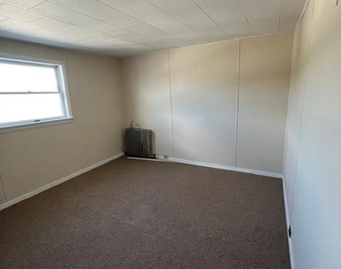 326 E Abbott Street - Photo Thumbnail 8