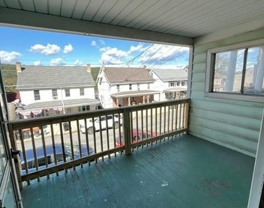 326 E Abbott Street - Photo Thumbnail 9