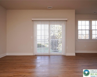 1763 Madison Avenue - Photo Thumbnail 7