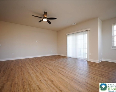 1763 Madison Avenue - Photo Thumbnail 9