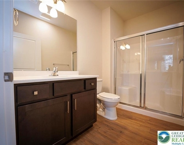 1763 Madison Avenue - Photo Thumbnail 11