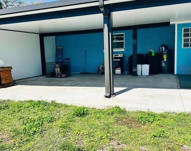6804 Barry Road - Photo Thumbnail 16