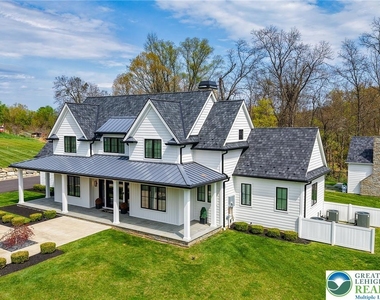 4850 W Hopewell Road - Photo Thumbnail 2