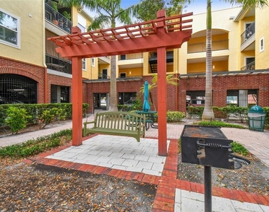 2010 E Palm Avenue - Photo Thumbnail 41