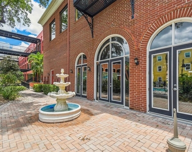 2010 E Palm Avenue - Photo Thumbnail 82