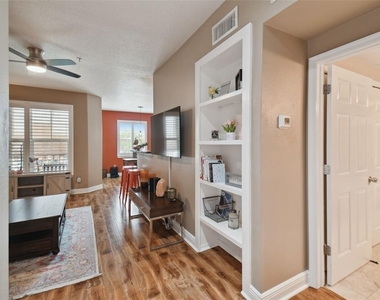 2010 E Palm Avenue - Photo Thumbnail 4