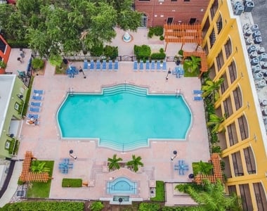 2010 E Palm Avenue - Photo Thumbnail 54