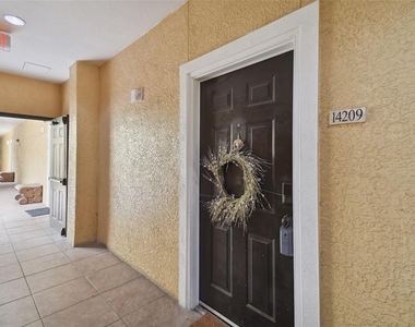2010 E Palm Avenue - Photo Thumbnail 2