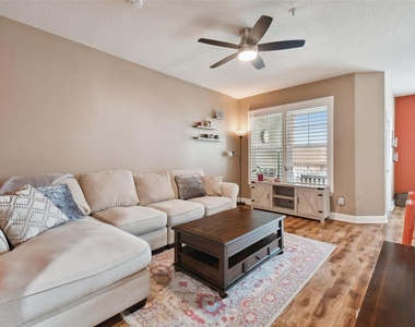 2010 E Palm Avenue - Photo Thumbnail 6