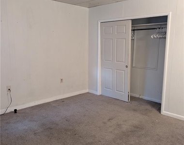 1139 W Turner Street - Photo Thumbnail 8