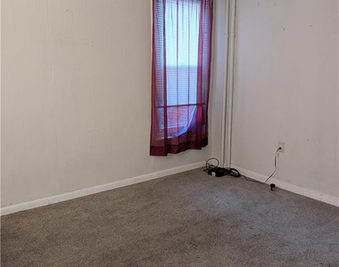 1139 W Turner Street - Photo Thumbnail 7