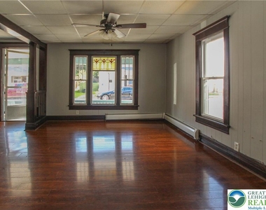 41 N 4th Street - Photo Thumbnail 4