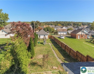 41 N 4th Street - Photo Thumbnail 16