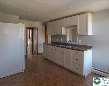 41 N 4th Street - Photo Thumbnail 5