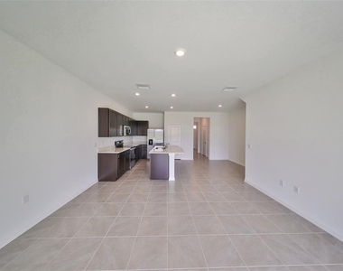 3531 White Dandelion Court - Photo Thumbnail 7