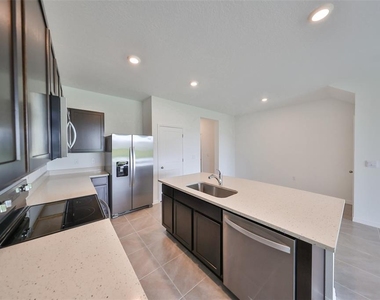 3531 White Dandelion Court - Photo Thumbnail 14