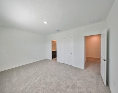 3531 White Dandelion Court - Photo Thumbnail 21