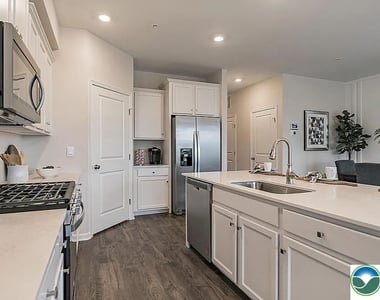 1043 Turnstone Drive - Photo Thumbnail 1